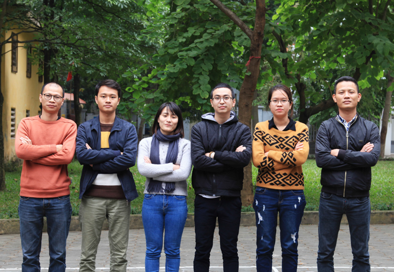 Theo thứ tự từ trái sang: Đoàn Thanh Hà, Chu Văn Đông, Trịnh Thị Thanh Huyền, Chử Kim Thịnh, Nguyễn Hải Huệ, Trần Ngọc Phương
