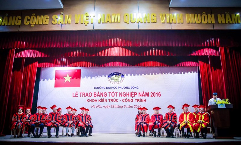 Các GS, PGS đang giảng dạy tại khoa KTCT