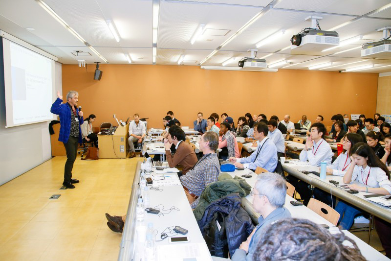 GS. TS. KTS Yasushi Ikeda – Giám đốc chương trình EDGE SFC phát biểu tại Hội nghị tổng kết