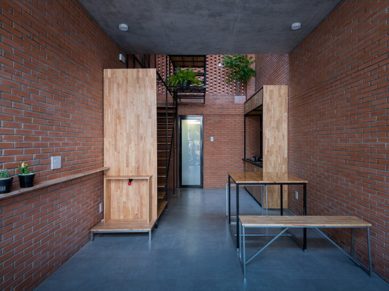 BT house-14