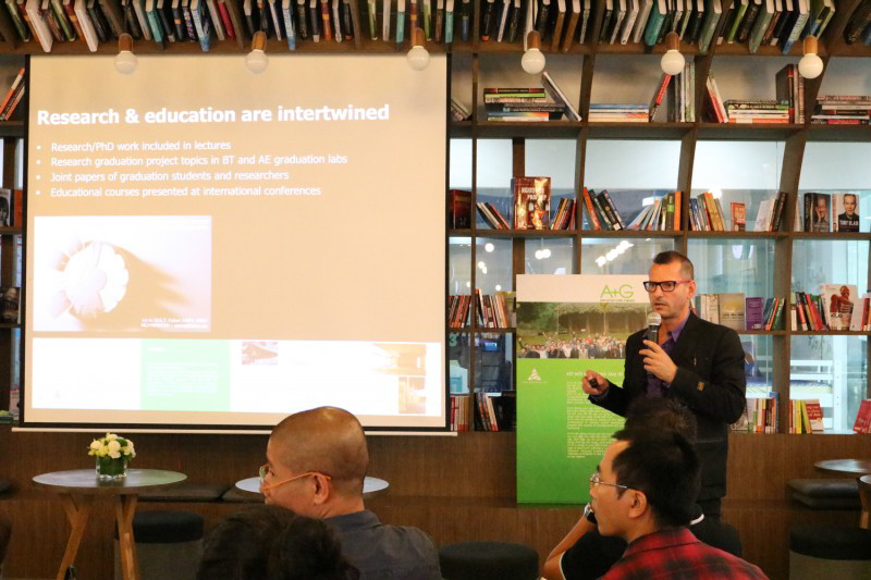 Giáo sư Andy van den Dobbelsteen giới thiệu về TU Delft