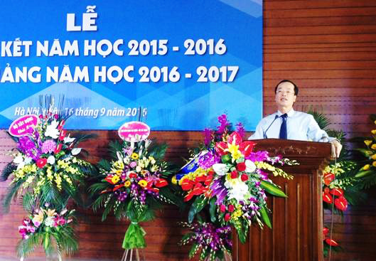 Bộ trưởng Phạm Hồng Hà phát biểu tại lễ khai giảng năm học 2016 – 2017 trường Đại học Kiến trúc Hà Nội.
