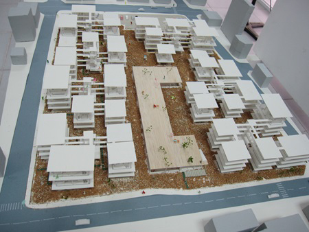 Đồ án năm thứ III Tổ hợp chung cư thấp tầng quy mô 100 căn hộ dành cho người độc thân, các cặp vợ chồng trẻ và hộ gia đình. Giải quyết các vấn đề xã hội ở Nhật Bản - hướng đến tính cộng đồng và tạo nên sự hài hòa giữa thiên nhiên và con người.