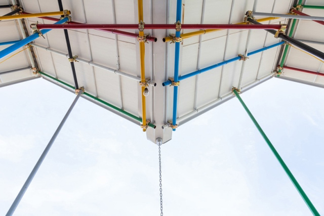 B1046-tckt-03