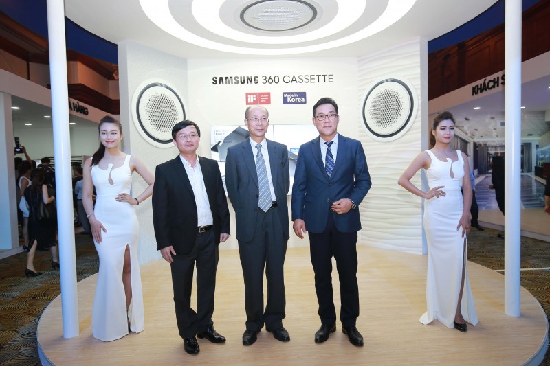 4 Lanh dao Samsung cung voi dai dien Hoi Kien Truc Viet Nam