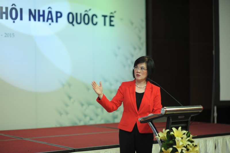 Đại sứ Nguyễn Nguyệt Nga phát biểu tham luận tại Hội thảo