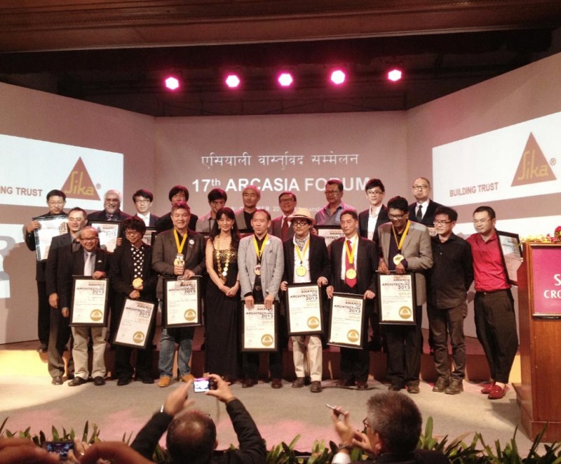 Việt Nam đạt 2 giải thưởng tại Lễ trao giải Arcasia 2013 (AAA 2013) được tổ chức ở Kathmandu, Nepal.
