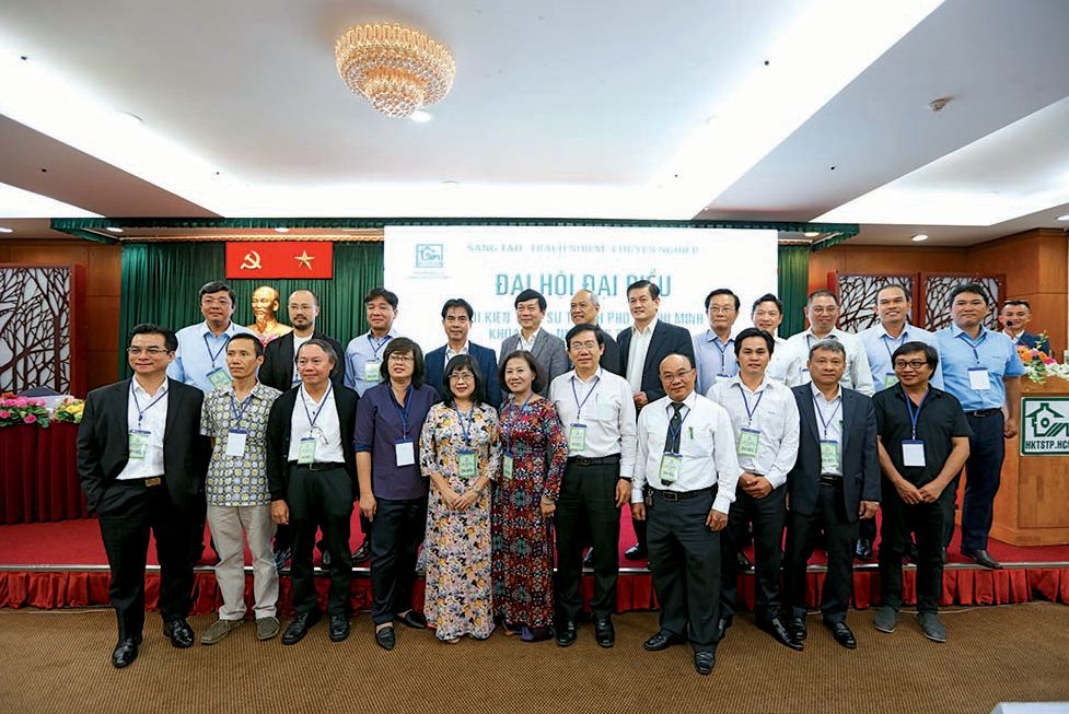 CHUYÊN VIÊN KIẾN TRÚC SƯ THAM GIA PHỎNG VẤN TUYỂN DỤNG VIỆC LÀM MỚI
