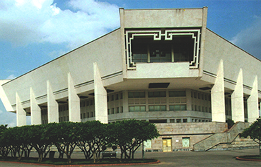 Hình 9. Bảo tàng Hồ Chí Minh, KTS Liên Xô thiết kế [5