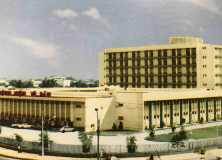 Hình 4. Bệnh viên Vì dân (1974), KTS Trần Đình Quyền thiết kế