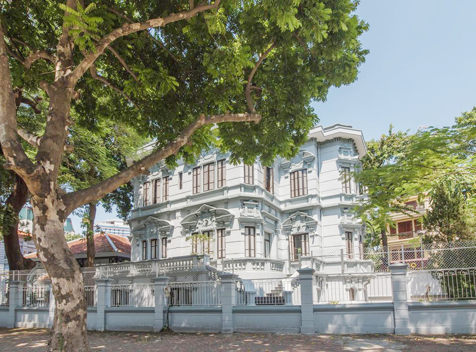 Đại Sứ Quán Ấn Độ 58 Trần Hưng Đạo (Ảnh: KTS Nguyễn Phú Đức)