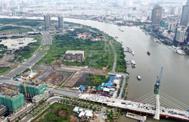 Vị trí xây dựng Nhà hát Giao hưởng, nhạc và vũ kịch trong khu đô thị mới Thủ Thiêm (ngay chân cầu Thủ Thiêm 2) - Ảnh: TỰ TRUNG