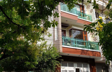 Căn nhà trước khi cải tạo.