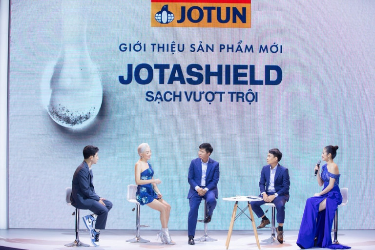 Buổi ra mắt trực tuyến sản phẩm Jotashield Sạch Vượt Trội thu hút sự chú ý từ khách hàng