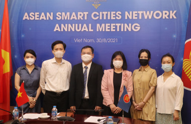 Đoàn đại biểu Việt Nam tham dự Hội nghị.
