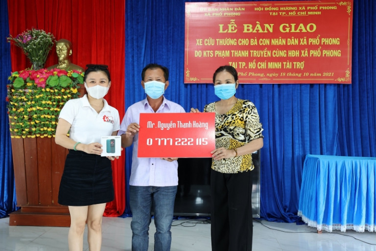 Chiếc xe cứu thương này sẽ phục vụ nhu cầu cấp cứu, khám, chữa bệnh của người dân xã Phổ Phong.