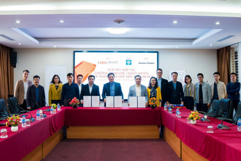 Lễ ký kết hợp tác Chương trình LIXIL Talent Match tại Trường ĐH Kiến trúc Hà Nội (giai đoạn I – năm 2020).