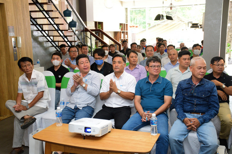 Khách mời tham dự là các đơn vị thi công, thiết kế trong khu vực