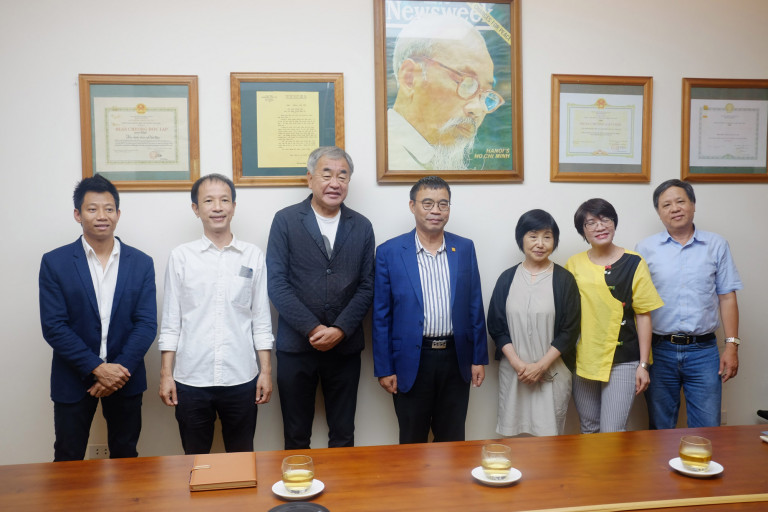 GS.KTS Kengo Kuma và các thành viên Hội KTSVN