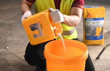 Sika®Top Seal-107 không chỉ chống thấm rất hiệu quả mà còn an toàn cho sức khỏe thầu thợ và người sử dụng
