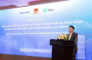 Phó Vụ trưởng Vụ Khoa học Công nghệ và Môi trường Bộ Xây dựng Nguyễn Công Thịnh phát biểu khai mạc Hội thảo.