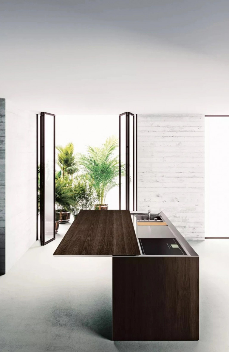 Bàn trượt đa năng giúp bạn vừa có thể nấu ăn, vừa tạo khu giải trí. Ảnh: Boffi.