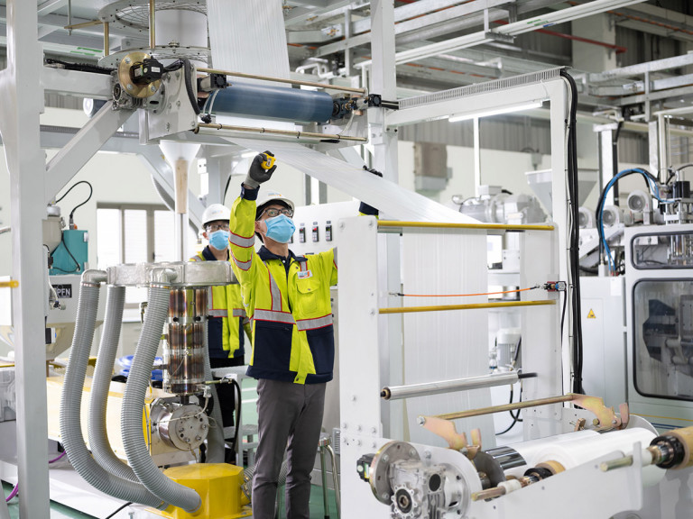 Phòng thí nghiệm Ứng dụng Công nghệ Polymer của Tổ hợp Hoá dầu Miền Nam (LSP).