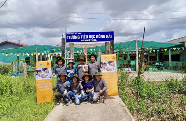 Sika Việt Nam tham gia công tác sơn sửa lại trường tiểu học Đông Hải