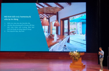 ông Lê Ngọc Thuận - Chủ tịch Hội khởi nghiệp đổi mới sáng tạo TP. Hội An chia sẻ về tham luận 5