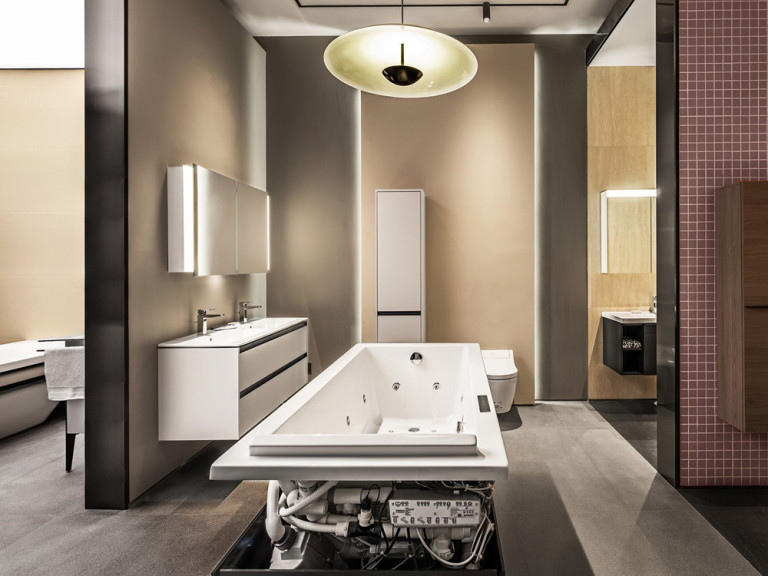 Khu vực trưng bày của Showroom Thượng Hải