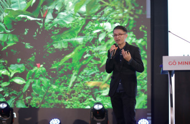 KTS Takashi Niwa - Giám đốc Takashi Niwa Architects với tham luận Phát huy chất liệu tự nhiên trong không gian hiện đại