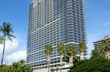 TRUMP INTERNATIONAL HOTEL & TOWER