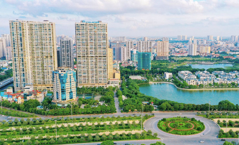 Đồ án điều chỉnh Quy hoạch chung Thủ đô Hà Nội đến năm 2045, tầm nhìn đến năm 2065 nhấn mạnh về yếu tố “xanh” trong xây dựng và phát triển đô thị. Ảnh: Nhật Nam.