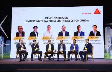 Hình 3: Trong phiên thảo luận, các lãnh đạo Sika Việt Nam và chuyên gia từ Hội đồng Công trình xanh Việt Nam đã chia sẻ những thông tin quan trọng về phát triển bền vững trong ngành xây dựng.