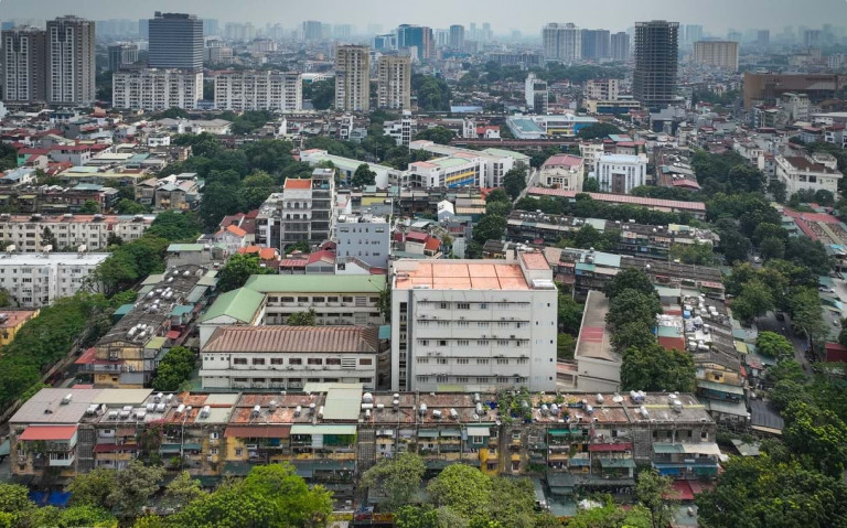 Khu tập thể Trung Tự (quận Đống Đa) là một trong những khu chung cư cũ của Hà Nội được xây dựng từ những năm 1970 đến 1980. Nguồn: Báo Dân Trí