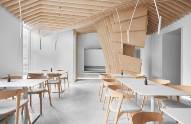 Khả năng chống nước tối ưu của tấm gỗ Marine được kiểm định qua thử nghiệm đun sôi 72h không tách lớp