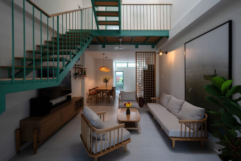 Hình 8 Phòng khách kết hợp với khu vực bếp ăn thành một không gian mở - liên hoàn