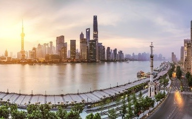 Hình 13: Cảnh quan ven sông Hoàng Phố