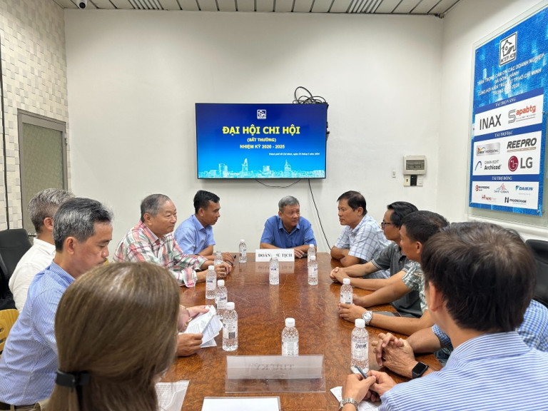 Họp Đại hội chi hội