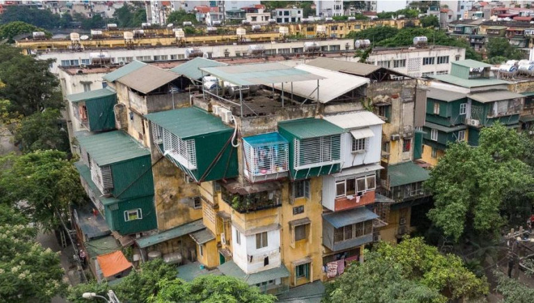 Chung cư cũ cần cải tạo để thay đổi diện mạo đô thị và nâng cao chất lượng cuộc sống cho người dân (Ảnh: báo Tin tức)