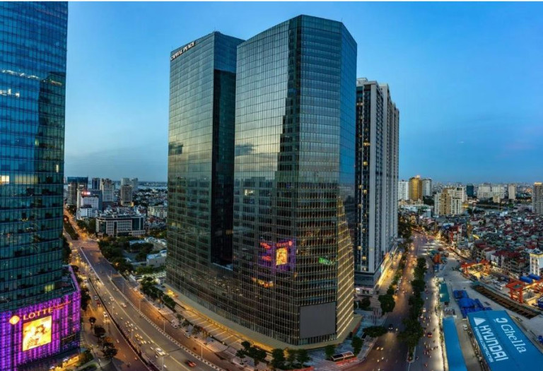 Capital Place - tòa nhà đầu tiên tại Hà Nội áp dụng tiêu chuẩn LEED Gold cho công trình xanh (Nguồn ảnh: Capital Place Hà Nội)