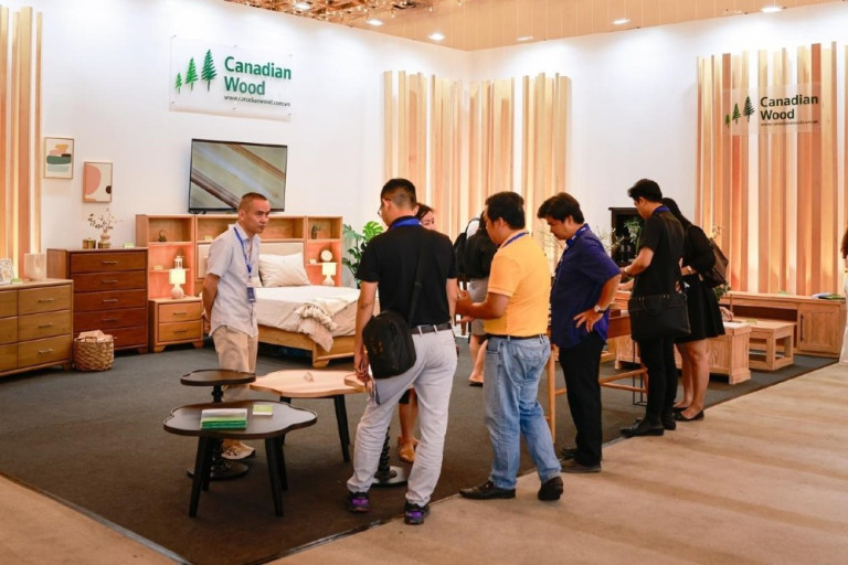 Không gian triển lãm Canadian Wood tại HAWA Expo 2025.