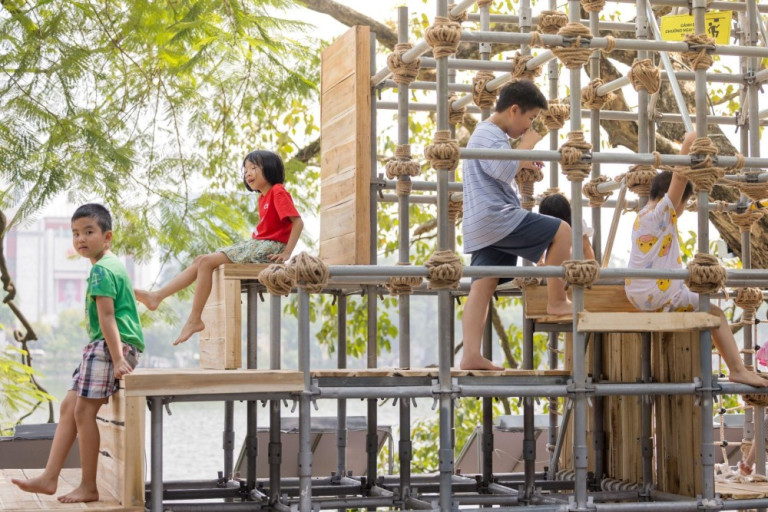 Không gian vui chơi giải trí sáng tạo bên trong pavillon thu hút trẻ em tham gia