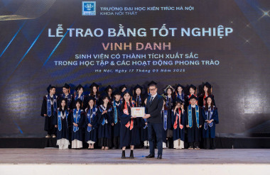 Thủ khoa Hồ Phương Bảo