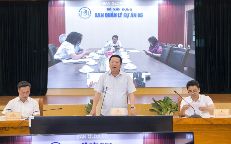 Bộ trưởng Bộ Xây dựng Trần Hồng Minh phát biểu chỉ đạo tại buổi làm việc với các doanh nghiệp thuộc Bộ.
