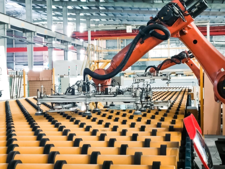 Tổng công ty VIGLACERA lãi 835 tỷ đồng/661 tỷ đồng kế hoạch trong 6 tháng đầu năm 2025.