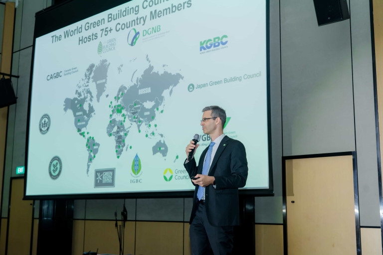 Ông Douglas Lee Snyder, Giám đốc Điều hành Hội đồng Công trình Xanh Việt Nam