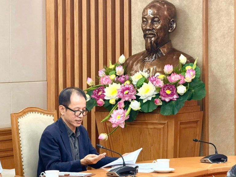 KTS Hoàng Thúc Hào -Phó Chủ tịch Hội KTS Việt Nam cho biết Hội đã thành lập tổ chuyên gia, biên soạn nhiệm vụ thiết kế và xây dựng quy chế cuộc thi, tính đến đầy đủ các yếu tố phù hợp vùng miền,...