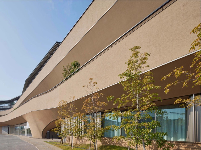 Vữa hiệu ứng là là vật liệu đứng thứ hai trong thị trường hoàn thiện mặt dựng tại Nhật Bản