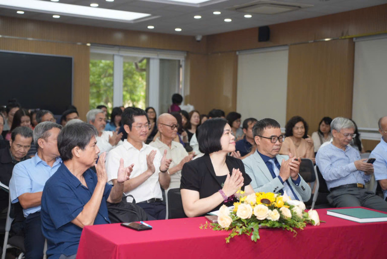 Tạp chí Kiến trúc ra mắt ấn phẩm Tuyển chọn các bài viết Tạp chí Kiến trúc 40 năm và Gặp mặt Tạp chí Kiến trúc 2026插图